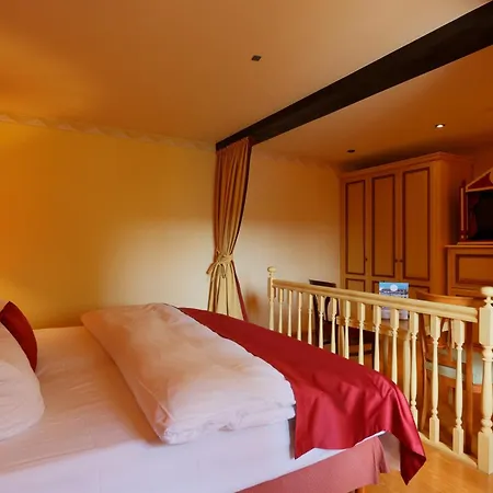 Otel Trip Der Adelshof