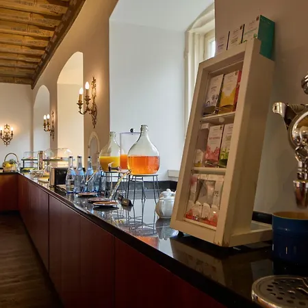 Trip Der Adelshof Hotel 4*