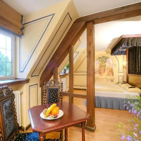 Trip Der Adelshof Otel