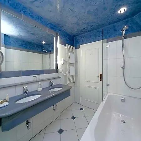 Romantik Der Adelshof 4* Schwäbisch Hall