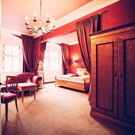 Trip Der Adelshof Otel 4*